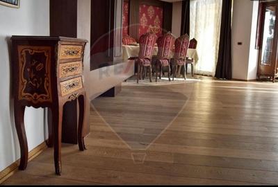 Apartament elegant cu mobilier de inspiratie baroca, Valea Cheii 23 - 3