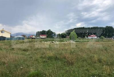 Teren de 1000 mp, în Central - 2