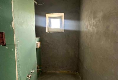 Apartament cu 4 camere semidecomandat în Micro 16 - 14