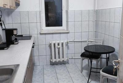 Apartament cu 2 camere decomandat în Titan