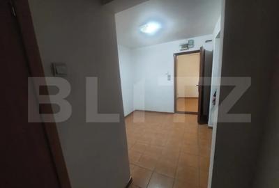 Apartament cu 3 camere decomandat în 1 Mai - 11