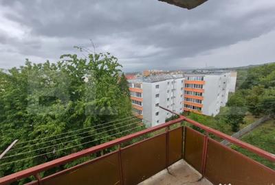 Apartament cu 2 camere semidecomandat, mobilat în Trident - 6