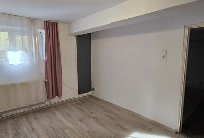 Spațiu comercial, de 40 mp, în Ultracentral - 2