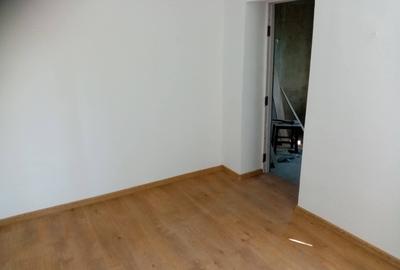 Casă cu 5 camere cu Teren 518 Mp în Drănic - 6