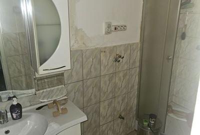 Casă cu 4 camere cu Teren 83 Mp în 9 Mai - 6