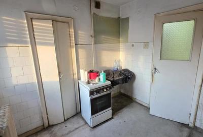 Apartament 4 camere de vanzare Zona Balcescu, vedere catre Biserica - 11