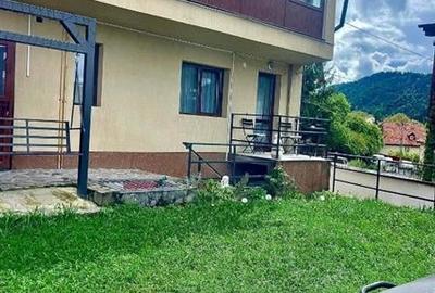 Garsonieră decomandată, mobilată în Schei - 2