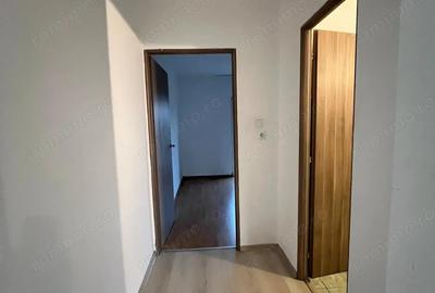 Apartament 2 camere 60mp zona Sagului Apartament 2 camere 60mp zona Sagului - 7