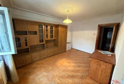 Garsoniera de vanzare - etaj 1 - 27mp - zona Brailei - Quattro - 2