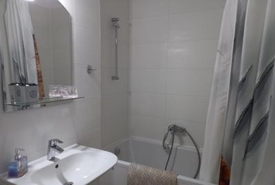 Studio etajul 1 cu balcon si loc de parcare, vis a vis mall Coresi Kasper - 7