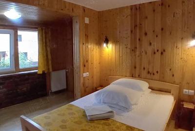 Casă cu 4 camere cu Teren 680 Mp în Azuga - 6