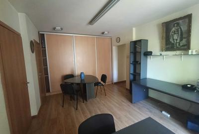 Apartament cu 2 camere semidecomandat în Romană - 3