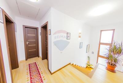 CASA = ACASA in Tautii Magheraus - 9