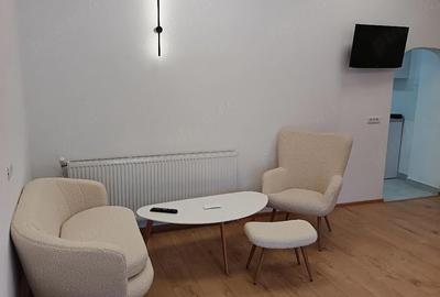 Casă cu 1 camere cu Teren 35 Mp în Central - 3