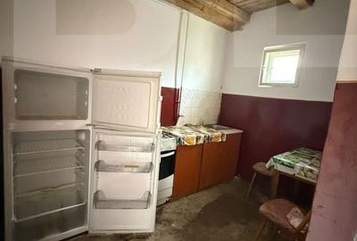 Casă cu 3 camere cu Teren 200 Mp în Central - 3