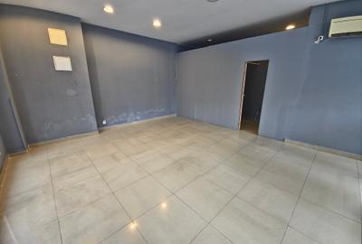 Spațiu comercial 35 mp de închiriat  zonă Stadion Constanța vad excelent - 3
