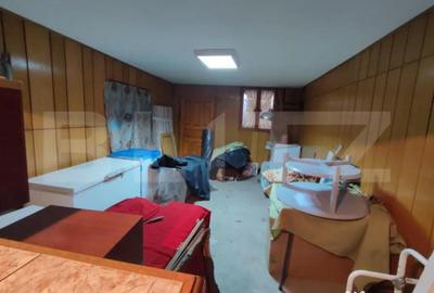 Casă cu 3 camere cu Teren 1500 Mp în Central - 8