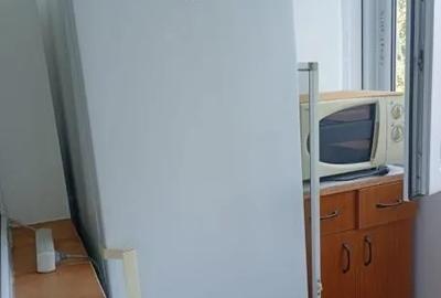 Garsonieră decomandată în Sebastian - 2