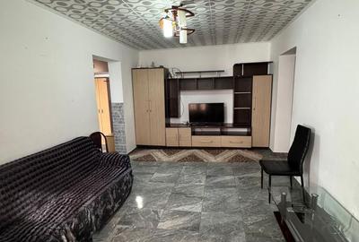 Apartament cu 3 camere, mobilat în Podu Roș - 10