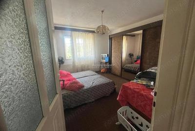 Casă cu 7 camere cu Teren 280 Mp în Periferie - 10