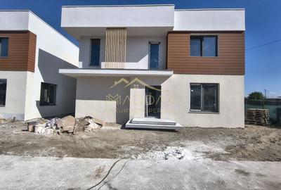 Casă individuală cu 5 camere cu Canalizare în Chiajna - 44
