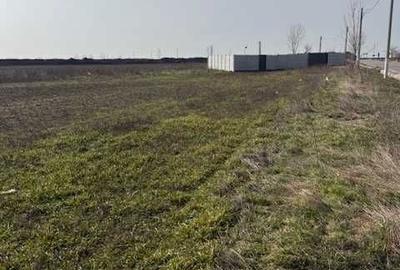 Spațiu comercial, în Pielești