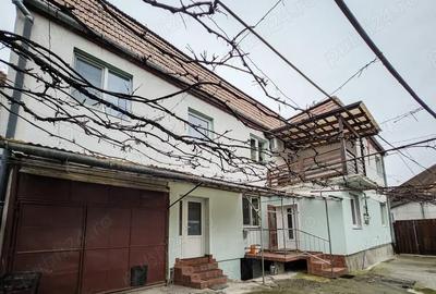 Casă cu 5 camere în Sighișoara - 1