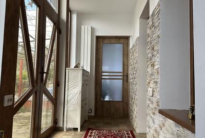 Casă cu 5 camere cu Teren 1430 Mp în Gurghiu - 8