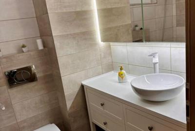 Apartament cu 2 camere decomandat, mobilat în Cug