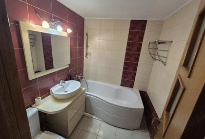 Apartament cu 3 camere decomandat în Rahova - 10