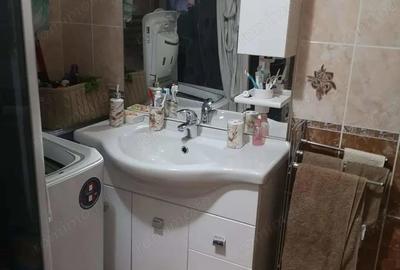 Apartament cu 3 camere de inchiriat in zona Complexul Studentesc - 1