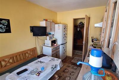 Apartament cu 2 camere decomandat în Central - 11