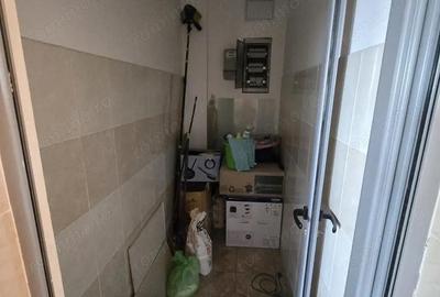 Spațiu comercial, de 380 mp, în Central - 3