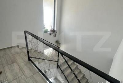 Apartament cu 4 camere decomandat în Baba Novac - 13