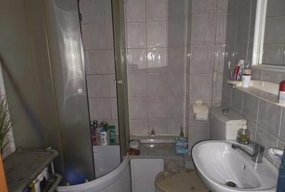 Apartament de vanzare complet mobilat - 1