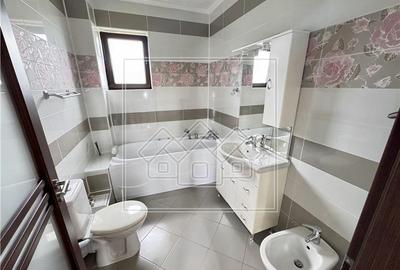 Casa de vanzare in Sibiu - 155 mp utili, finisata la cheie - zona buna - 10