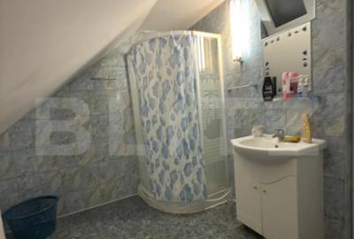 Casă cu 7 camere cu Teren 266 Mp în Central - 9