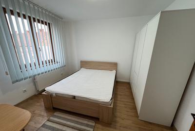 Apartament cu 2 camere decomandat în Central - 4