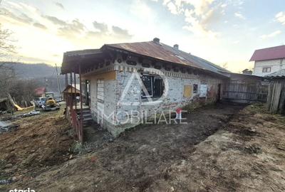 Casă cu 4 camere în Central - 8
