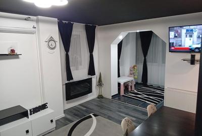 Apartament cu 3 camere decomandat în Central - 3