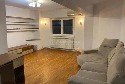 Apartament cu 3 camere semidecomandat, mobilat în Tineretului