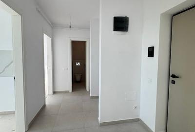 Apartament cu 2 camere decomandat în Tractorul - 5