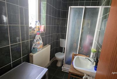 Spațiu comercial, de 327 mp, în Central - 1