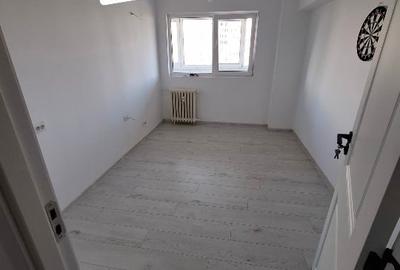 Apartament cu 3 camere decomandat în Colentina - 13