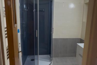 Apartament cu 3 camere decomandat în Tineretului - 11