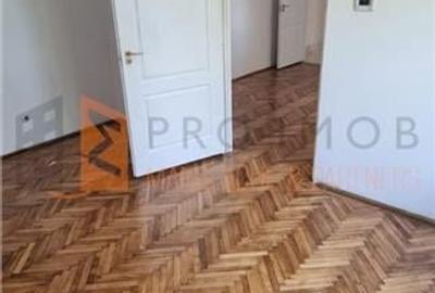 Apartament 2 camere cf 1 semidecomandat zona Centrala - 1