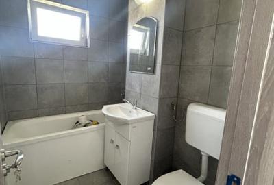 Apartament 3 camere decomandat - Km 4-5 + boxa - 4