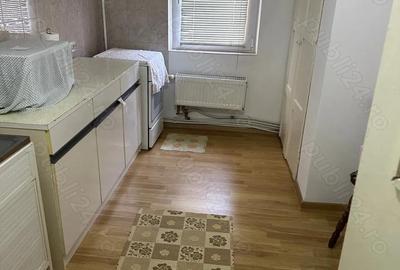 Apartament cu 4 camere decomandat în Central - 9