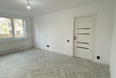 Garsonieră decomandată în Giurgiului - 14