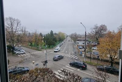 Ap. 3 camere, et. 2, 67 mp, Str. Drăgăneṣti, Bl. 12 - 9